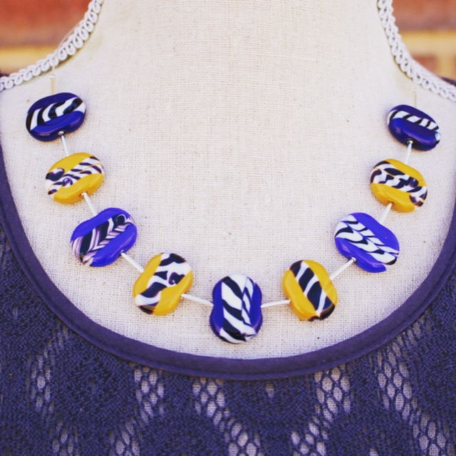 Blue and yellow contrasting necklace 