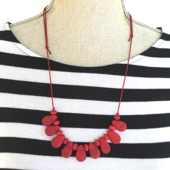 Handmade red glass bead necklace by Julie Frahm